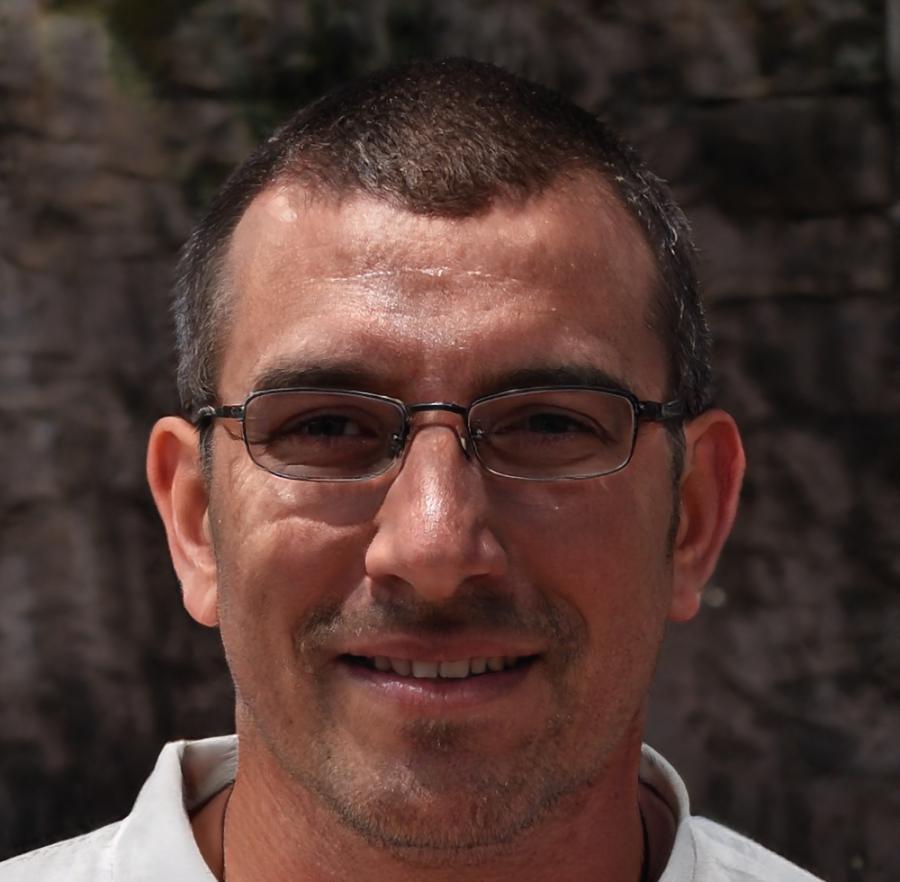 Арман Жаксылыков - психолог и ведущий вебинаров